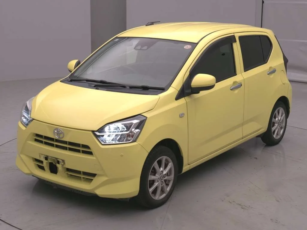 Toyota Pixis Epoch LA350A 2021